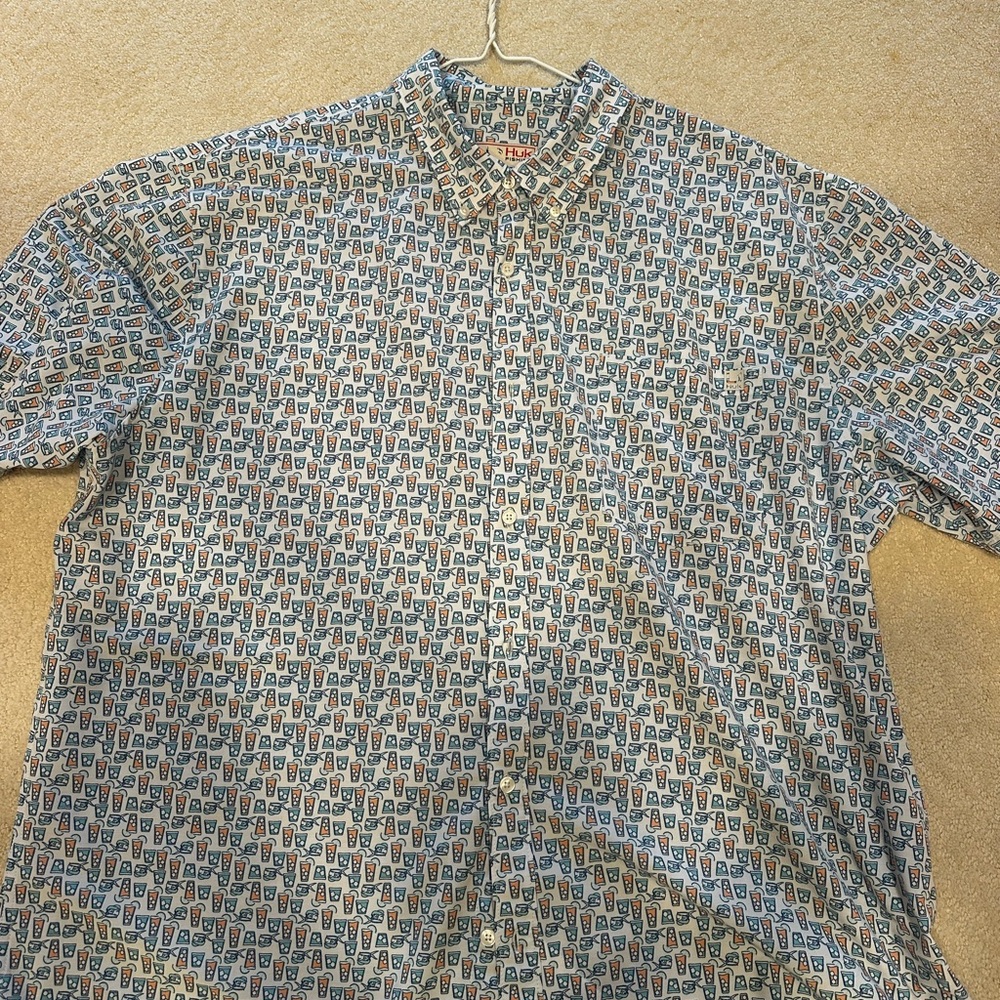 Huk Men’s Patterned Button Down Shirt (Drinks)